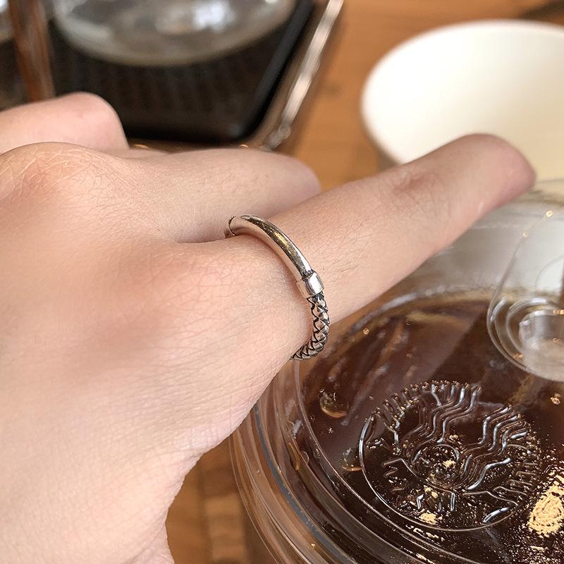 S925 Geometric Stripe Ring: Retro Index Finger Style for Women & Students Adjustable Open