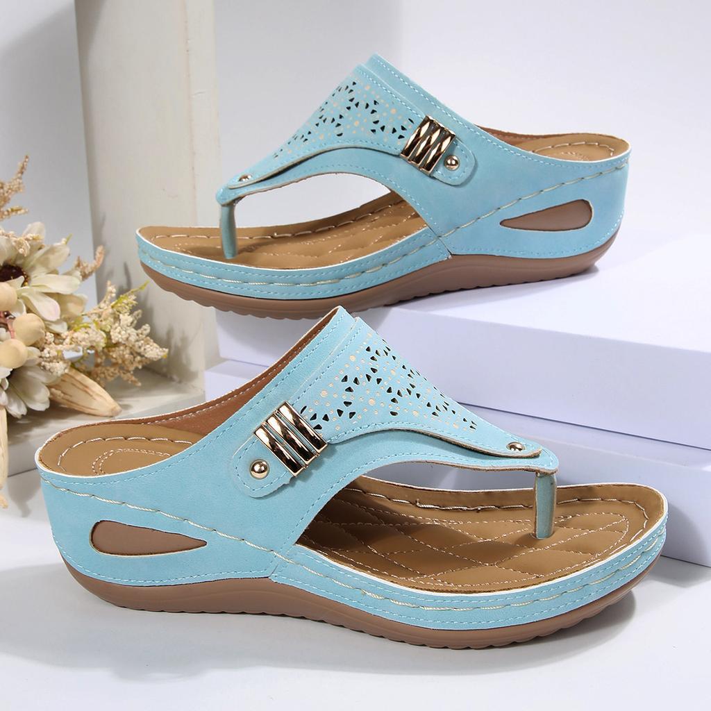 2025 Foreign Trade Summer Women's Wedge Heel Thick-soled Slippers Large Size Toe Thick-soled Herringbone Wedge Slippers