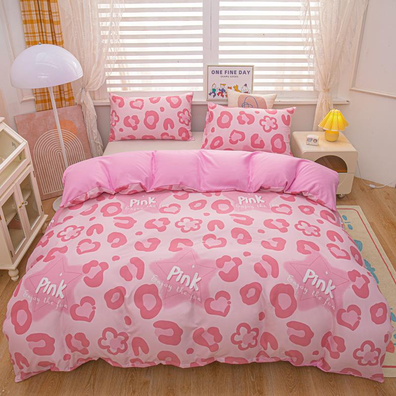 Cartoon Animal Rabbit Bear Duvet Cover Girls Strawberry Floral Bedding Set Reversible Kawaii Comforter Cover With 2 Pillowcase