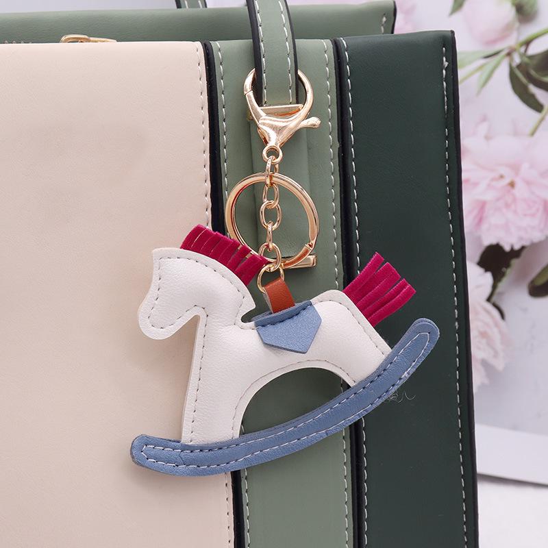 

Брелок Качалка из ПУ кожи - Креативный кулон-карусель Gold Chain Buckle