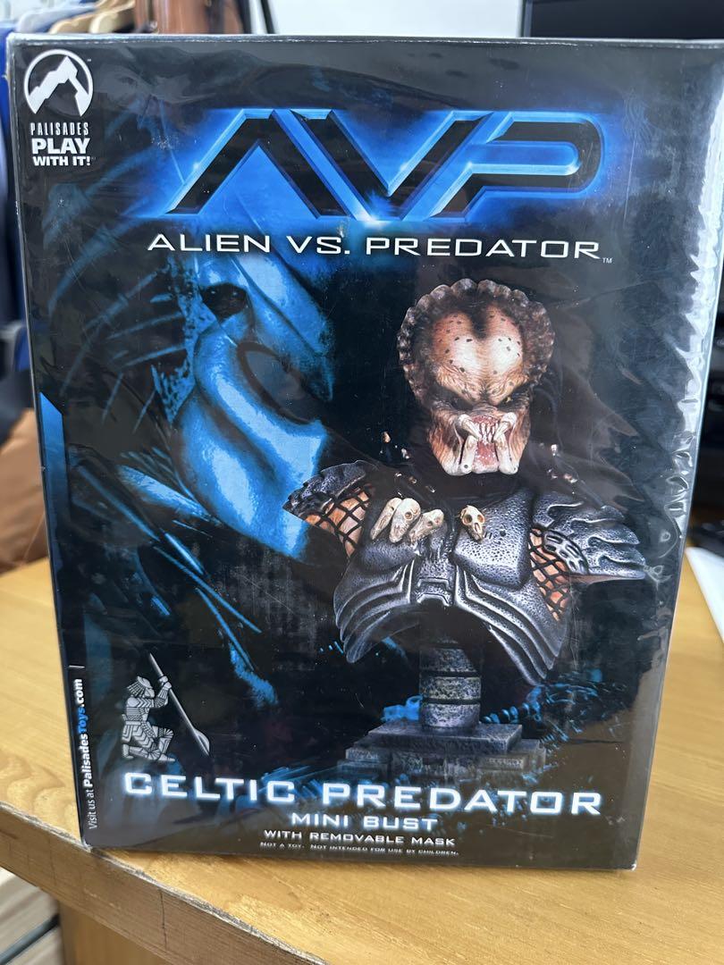 

[USED] Predator Celtic Predator Mini Bust Figure