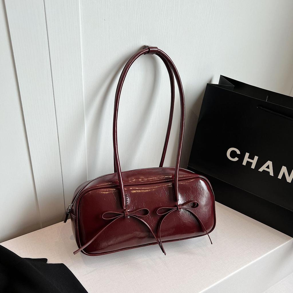 Premium texture underarm bag women's winter 2025 popular shoulder bag large capacity commuter handbag