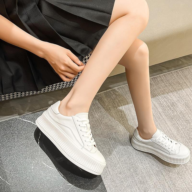 Soft leather little white shoes women's spring heightening biscuit shoes platform shoes women's sports and leisure board shoes