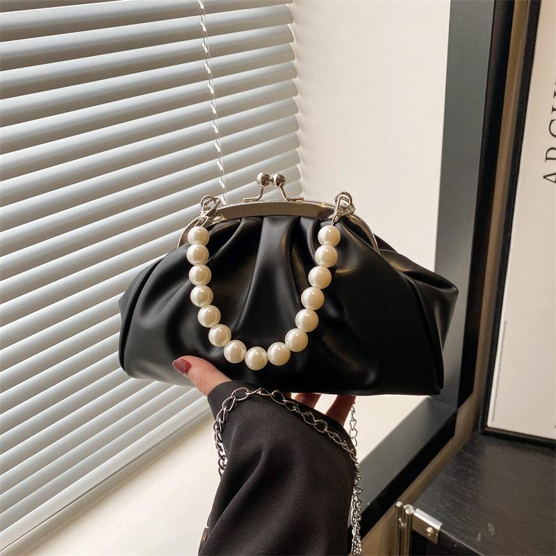 Beautiful Casual Fashion Trend Beautiful Pearl Light Luxury High-end Texture Temperament Portable Shoulder Messenger Bag Women's Bag