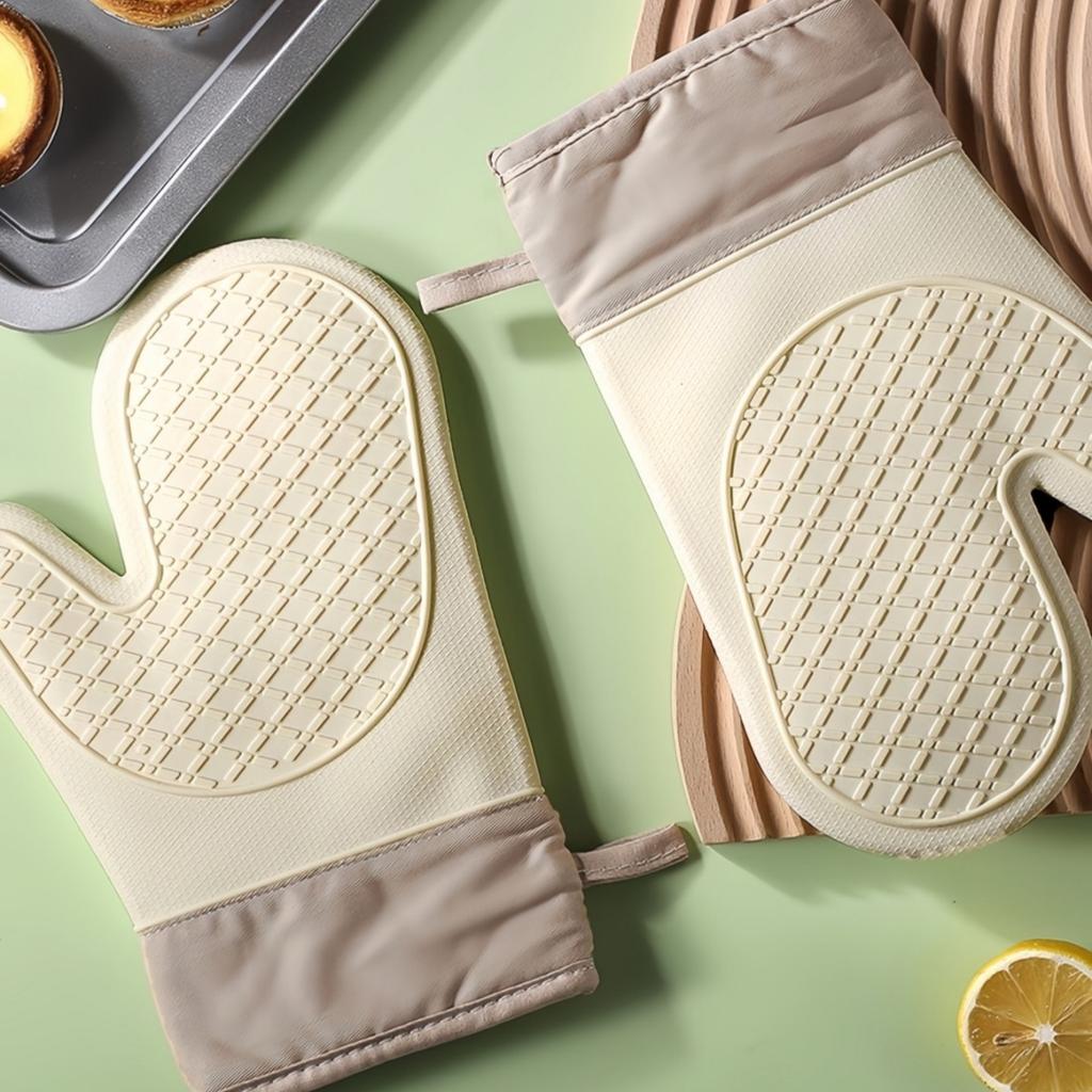 Extended  thickened Oven Anti Slip Mitts Heat Resistant Silicone Gloves Kitchen Cooking Baking BBQ Gloves with Wrist Protection