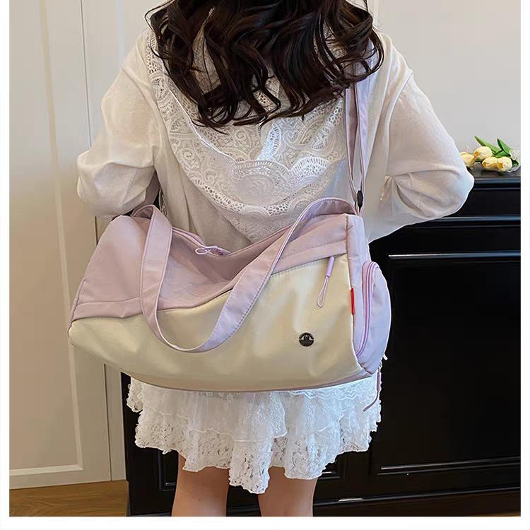 

Large-capacity Canvas Bag Women s Casual Sports One-shoulder Contrast Pillow Niche Ins All-match Broadband Cross-body 40x20x21 світло-фіолетового кольору