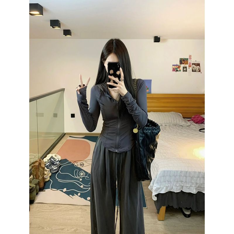 

Черная шелковистая одежда для защиты от солнца Женская летняя тонкая облегающая одежда для йоги для улицы с защитой от УФ-лучей Короткое облегающее пальто Топ Dark gray L