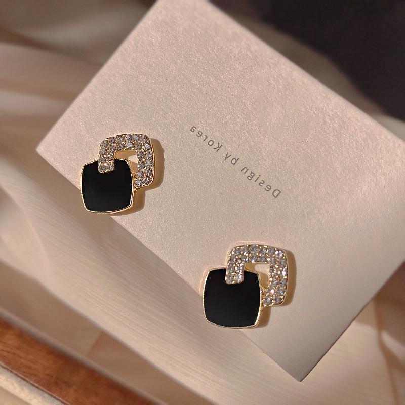S925 Silver Needle Black Square Stud Earrings - High-End, Light Luxury Niche Design for Women