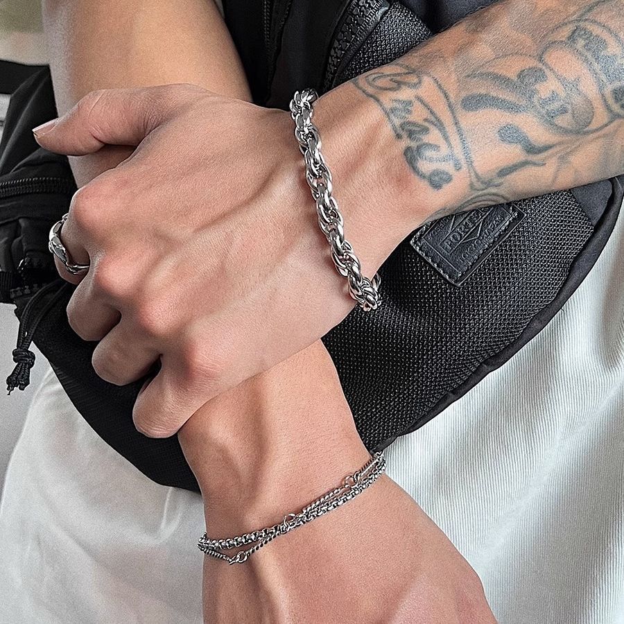 New Hot Selling Personalized Fashion Hip Hop Bold and Powerful Bracelet