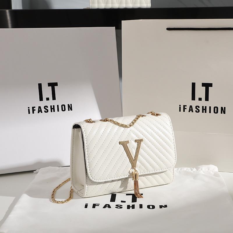 Women s 2023 Striped Embroidered Tassel Crossbody Shoulder Bag белый