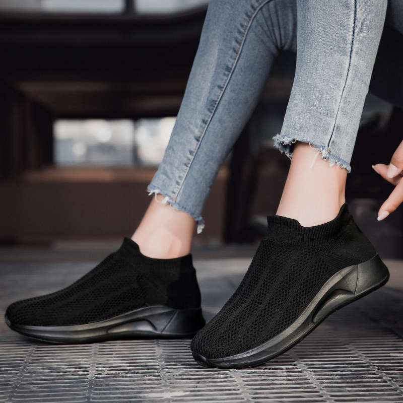 Fashion Increase Height Increases Height Red Sneakers For Men Flats Men's Summer Sports Shoes Designer Boots Men Hyperbeast