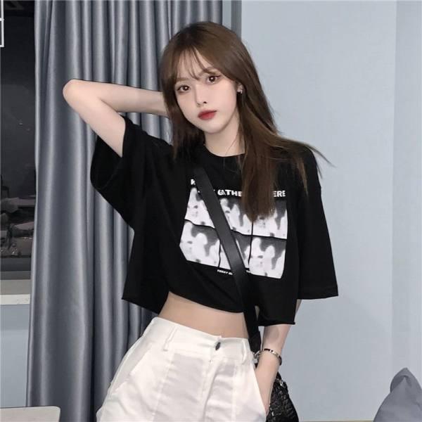 Loose Short Casual Bottoming Shirt for Summer Women's Navel-exposed Short-sleeved T-shirt Women's Design Top