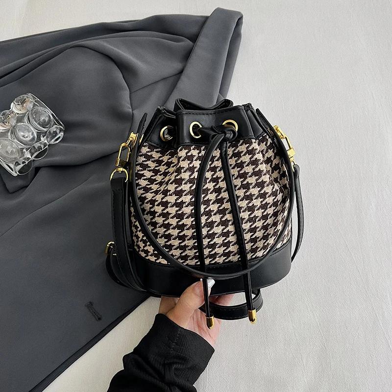 Retro Houndstooth Handbag Women's Bag Day Clutch Fashion Versatile Shoulder Crossbody Bag 2024 Designer Bucket Bag Lady Purse