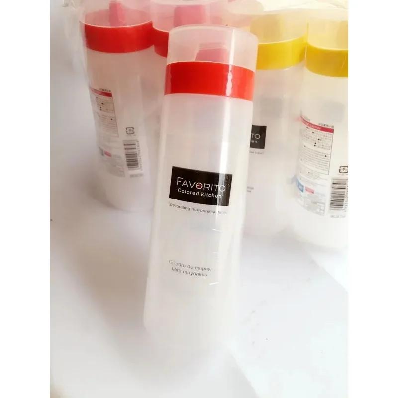 Salatdressing Gewürz 4-Loch Verschluss Quetsch-Saucenflasche Salatflasche Saucenflasche Öler Saucenspender Gadget