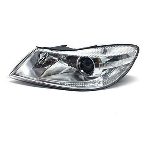 Compatible with 2010-2014 Skoda Octavia Headlight Assembly