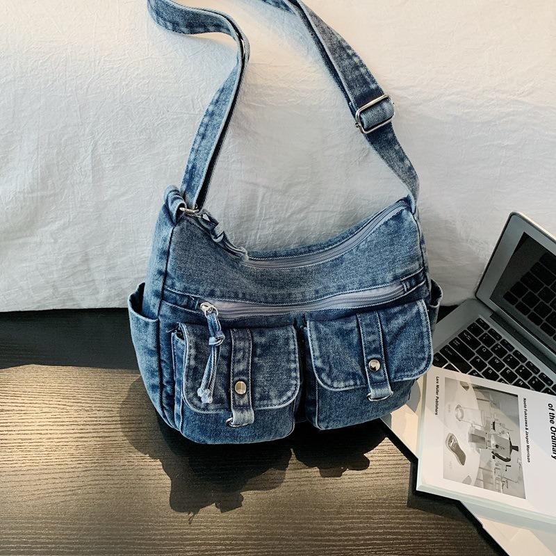 Retro Denim Bag Multi-pocket Messenger Bag Student Popular Messenger Bag Fashionable Versatile Large Capacity Commuter Shoulder Bag