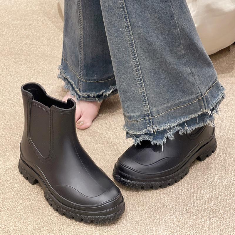 Fashion rain boots women's non-slip waterproof shoes simple short tube lightweight water boots rubber cover shoes thick sole outer wear rain shoes