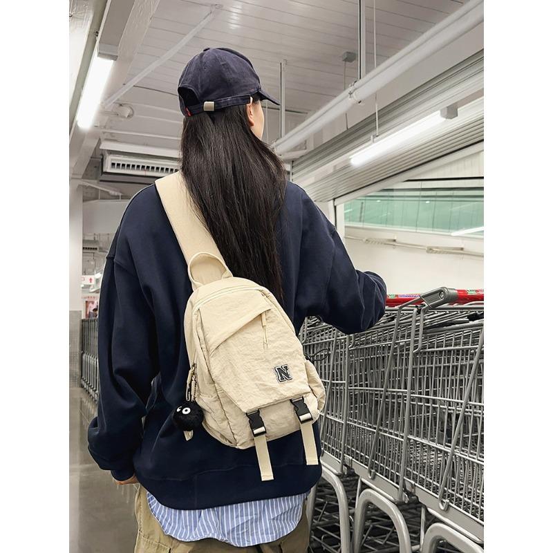 School bag fashionable and versatile new messenger bag lightweight and simple breast bag cycling shoulder sports satchel