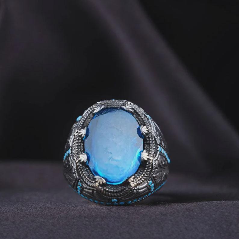 European & American Retro Men's Diamond Alloy Ring with Blue Zircon