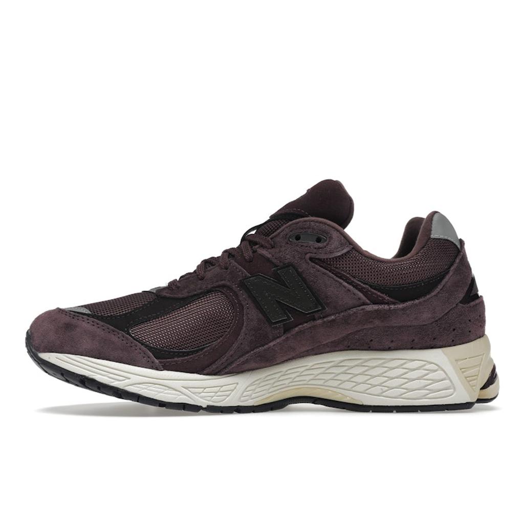 New Balance 2002R Truffle Unisex Sneakers Brown Rich-Earth M2002RCD