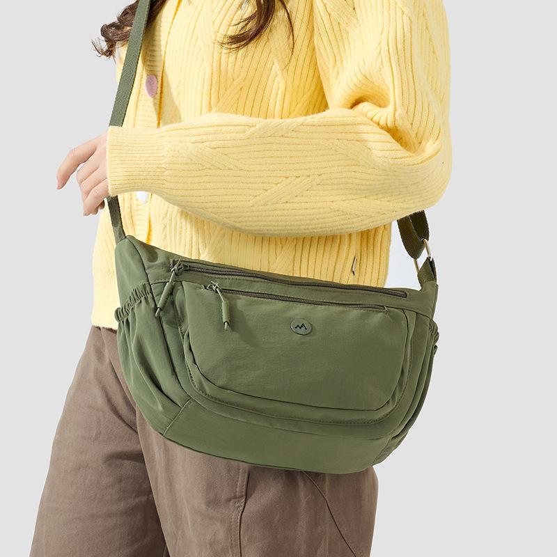 Nylon Große Kapazität Leichte Damen Umhängetasche Muttertasche Einfarbige Crossbody Tasche