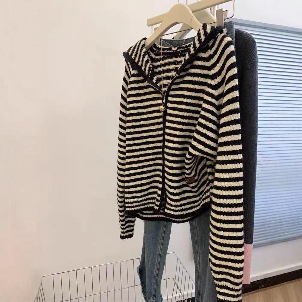 Black and white striped hooded knitted cardigan zipper sweater jacket women's top loose lazy style high sense