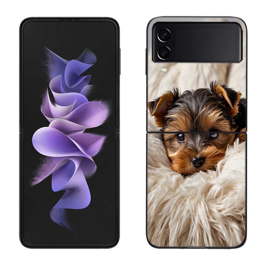 Yorkshire Terrier Dog Phone Case For Samsung Z Flip 7 6 5G Galaxy Z Flip 5 4 3 Black Hard Cell Cover Luxury PC Shell Coque