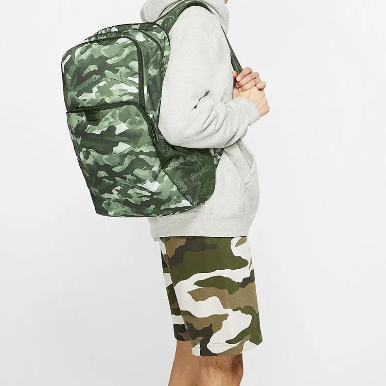 Nike Polyesterový Batoh Běžný Unisex Zelená Kamufláž (Unisex) Batohy BA6216 100