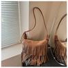 Autumn and Winter Retro Fringed Bag Women's New Popular Shoulder Bag Suede Messenger Bag