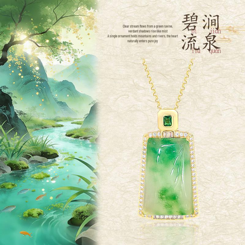 

Jade Stream Electroplated Gold Pendant Necklace with Imitation African Jade and Colored Diamonds for Men and Women Electroplated Gold