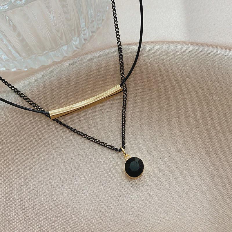 Black Double Leather Crystal Clavicle Necklace - European & American Style.