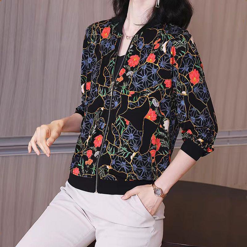 

Petite Women s Spring and Autumn Jacket – Long Sleeve, Short Style for Middle-aged and Elderly Mothers M