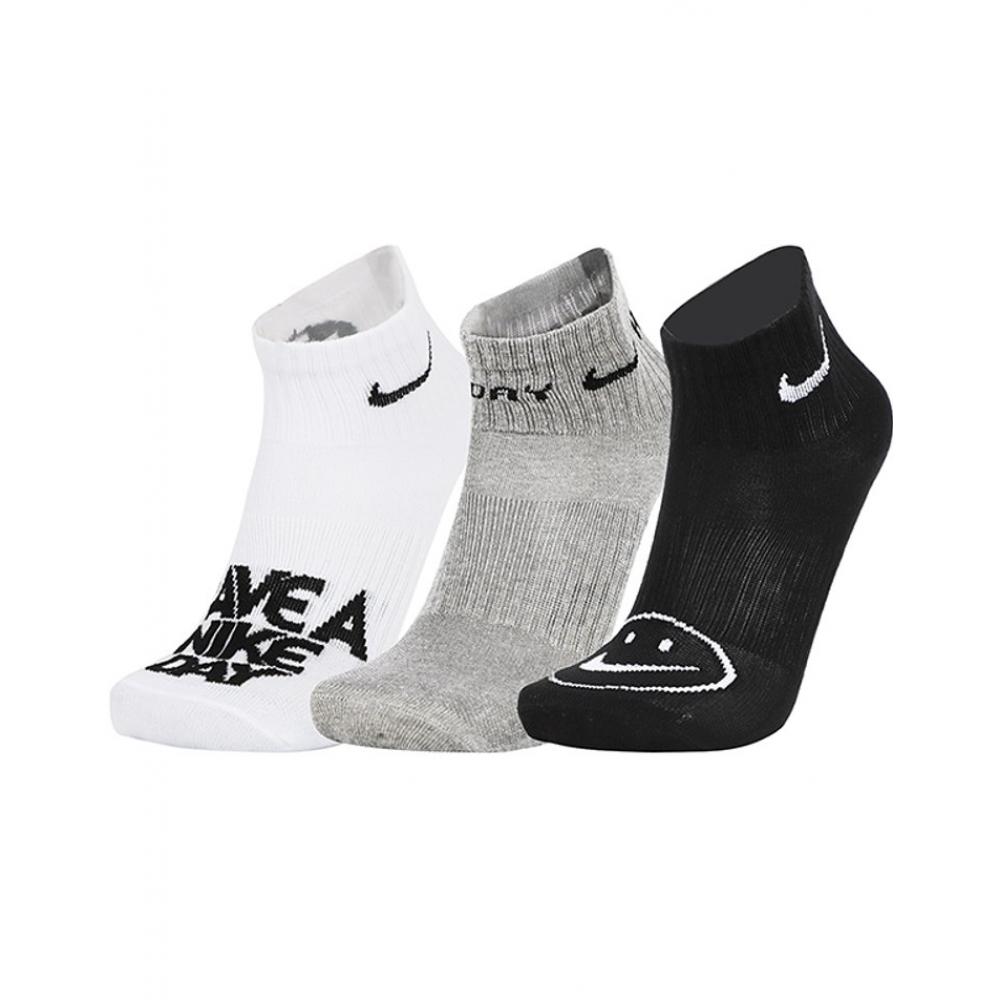 

Nike Y Sport Socks everYdaY Lightweight Ankle Socks 3 Pack CU812990222 S