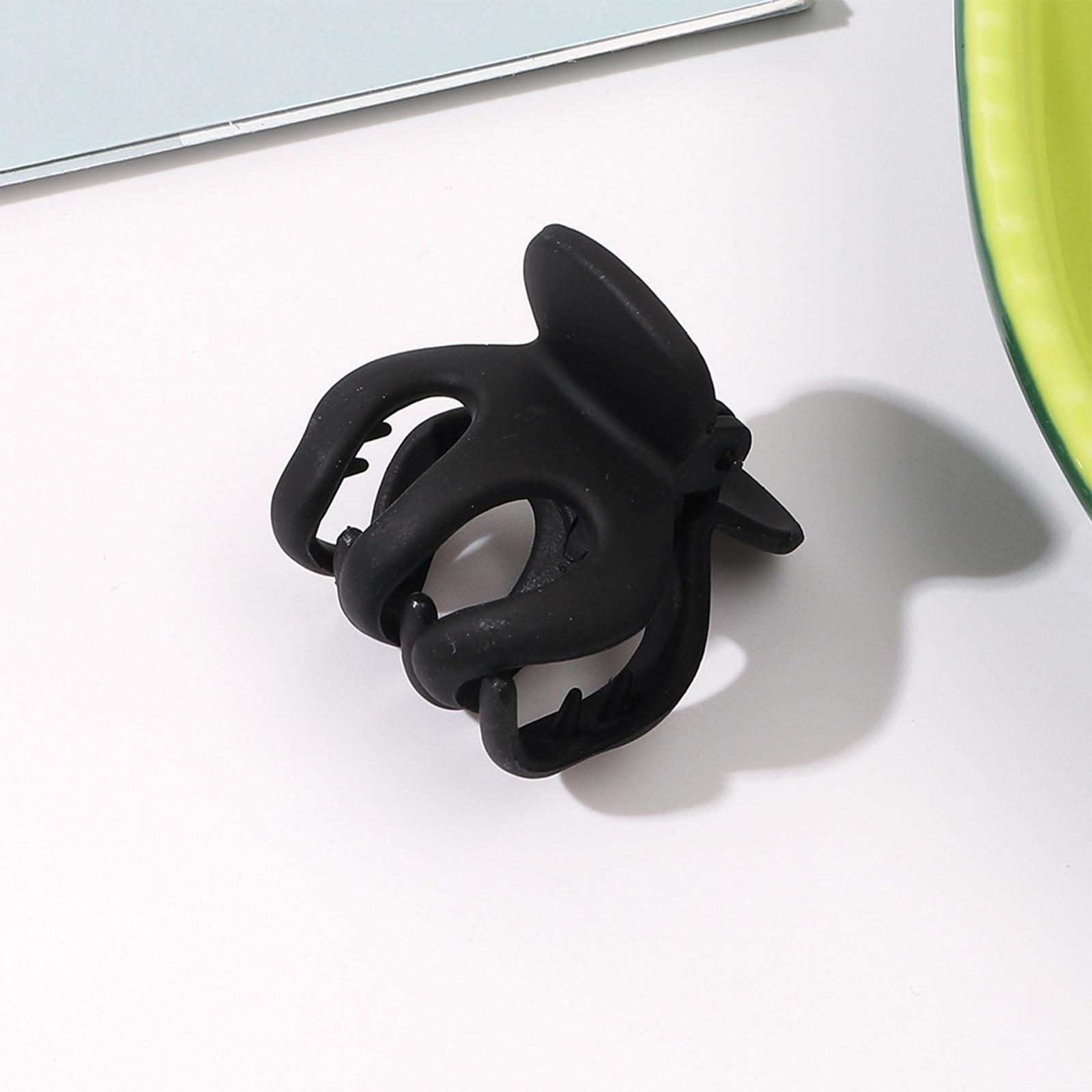 

Универсальная заколка для волос с матовым эффектом на выход, зажим для челюсти сильной фиксации, большие противоскользящие заколки для волос для женщин, нейтральные цвета One Size