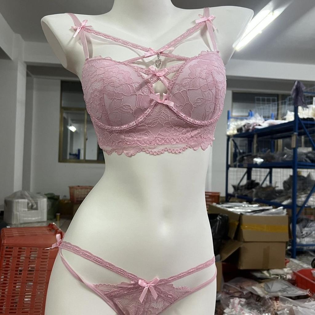 Teen Sexy Pure Lust Lace Small Chest Underwear Bra Show Big Cross Soft Steel Ring Bra Cover Set Gather