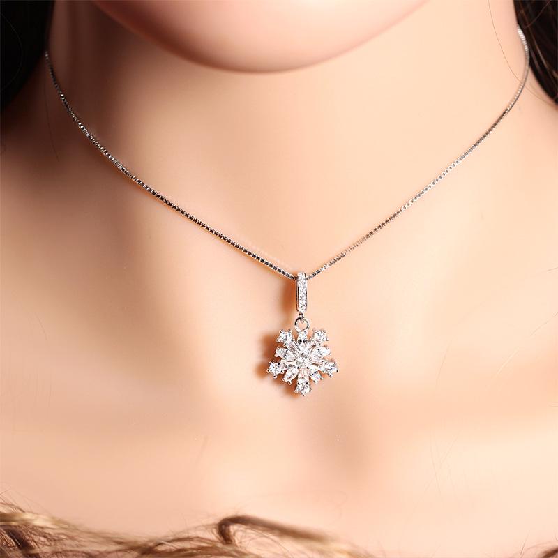 925 Sterling Silver Snowflake Pendant Clavicle Necklace - Christmas Jewelry Gift