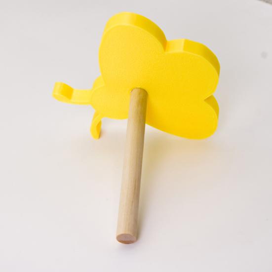 Bee Watering Station Insect Water Feeder Cup Butterfly Feeder with Wooden Stake Bee or Ladybug Shape Drinking Station for Garden Pollinators