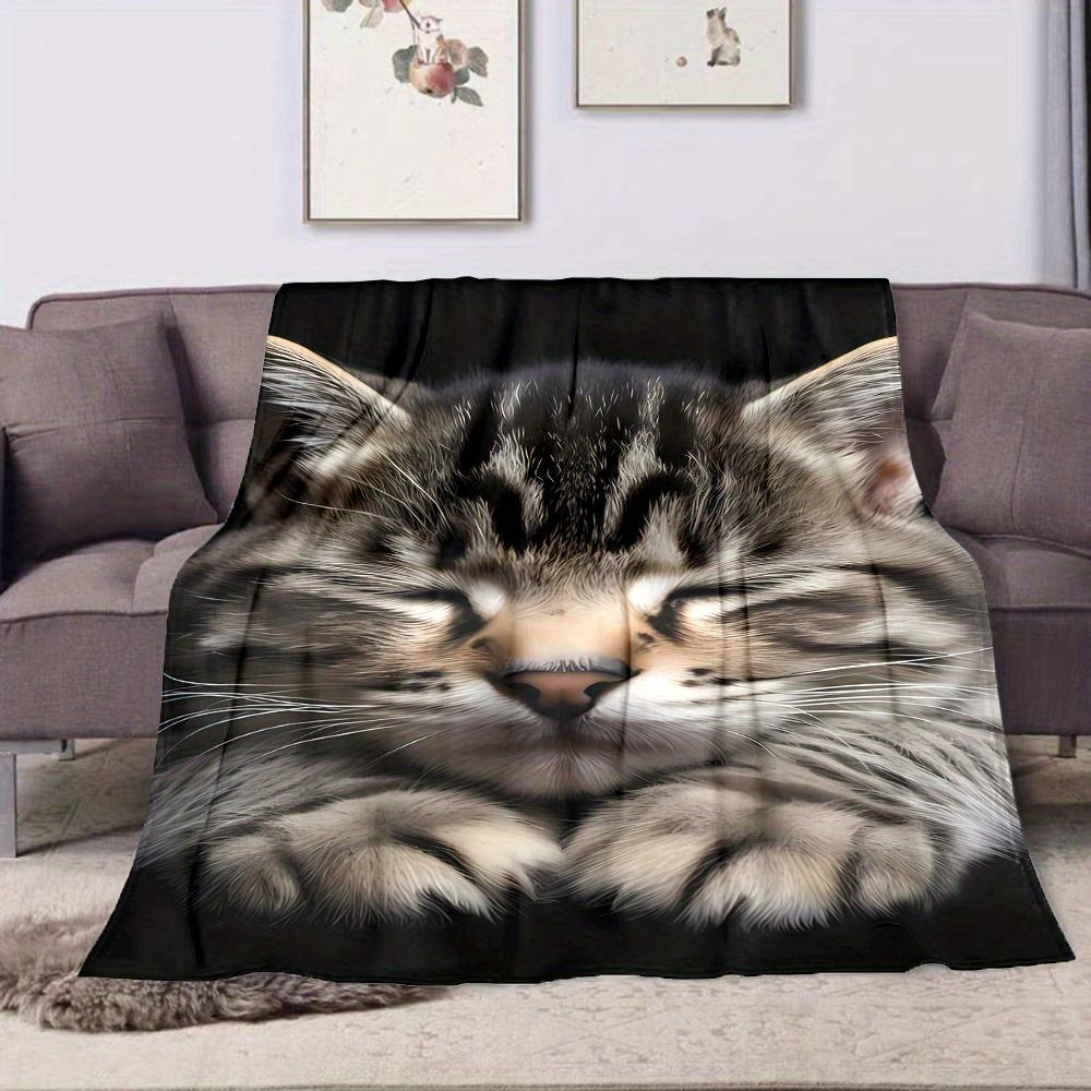 Cute tiger-spotted kitten pattern Flannel printed blanket suitable for all seasons suitable for living room office sofa travel