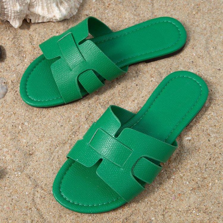 Large size flat-bottomed cool slippers 2025 new casual outer wear simple and fashionable square head beach soft-bottomed cool slippers