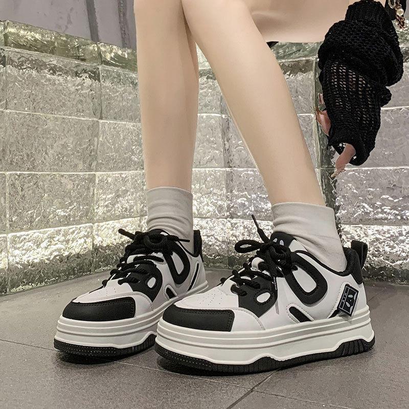 Student Sports and Leisure Little White Shoes Women's 2025 New Spring Versatile Black and White Panda Shoes Platform Heightening Board Shoes