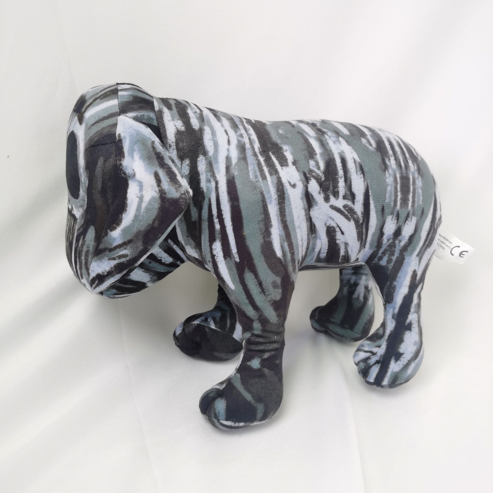 Новый продукт Печатный ZOONOMALY Деформированный зоопарк Игра Периферийные плюшевые — фото 3