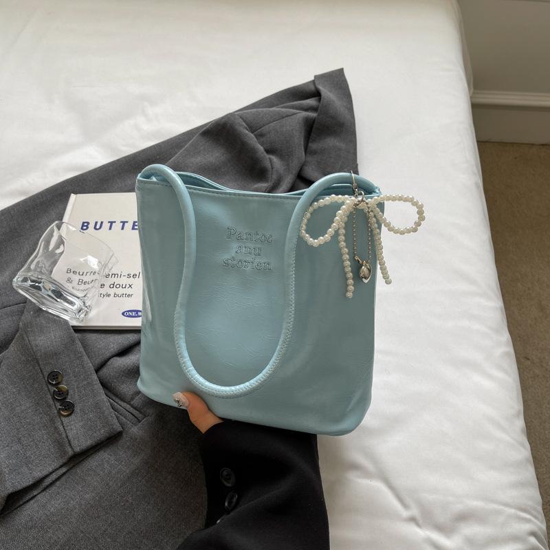 

Летняя новая простая и модная сумка подмышку, нишевый дизайн, вышивка букв, портативная сумка-ведро синий