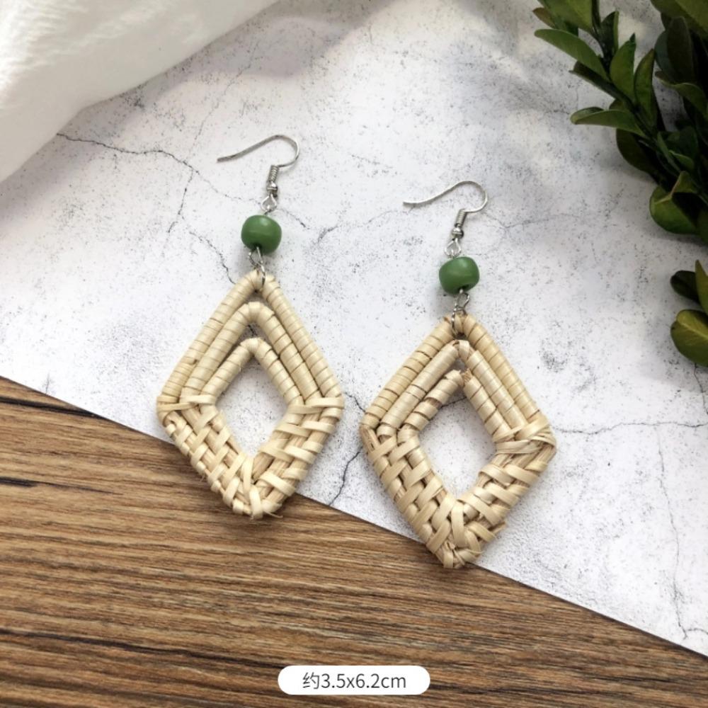 Vintage Mori Grass and Rattan Woven Handmade Earrings Bohemian Vacation Style Stud Earrings Female Ethnic Style Summer Ear Jewelry