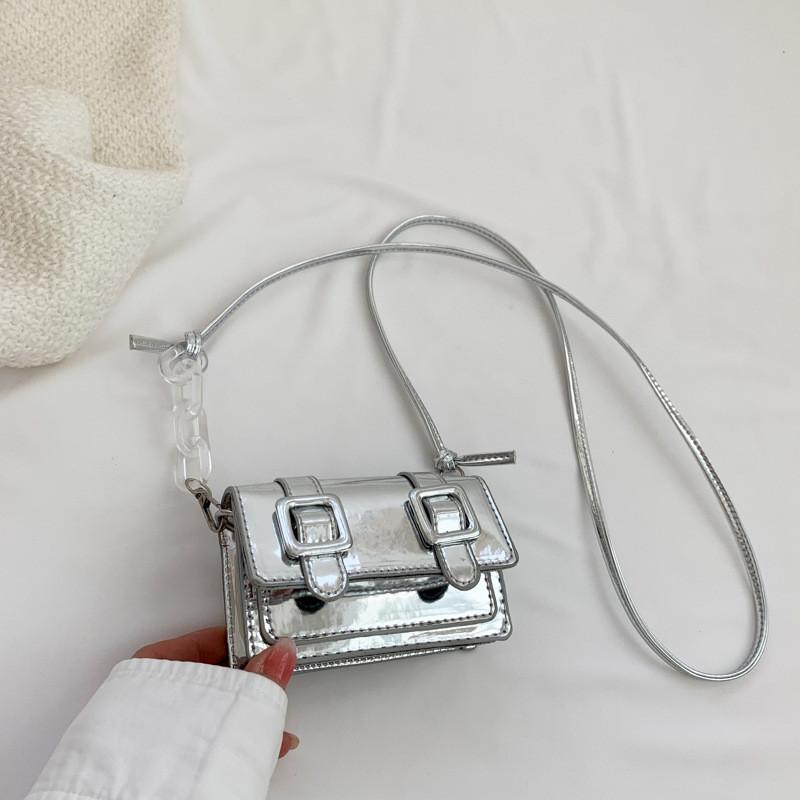 Trendy Minimalist Mini Bag 2024 New Summer Fashion Pu Small Box Handbag With Magnetic Lock And Camera Pocket