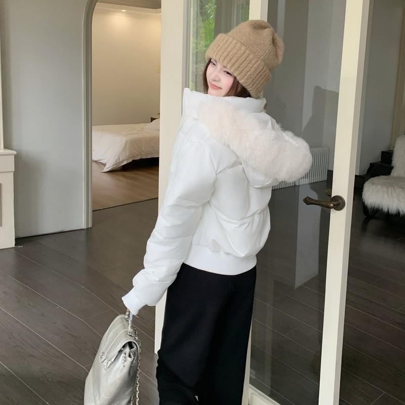 Womens Black Hooded Puffer Jacket With Fur Trim Winter Warm Slim Short Coat