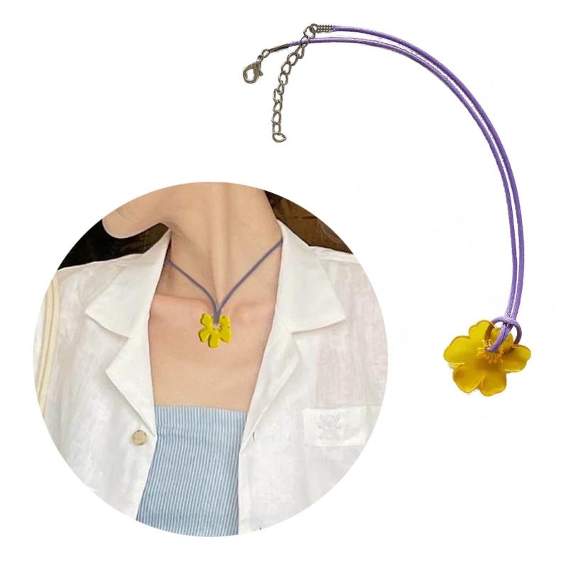 Hollow Flower Charm Necklace Acrylic Flower Necklace Adjustable Flower Pendant Necklaces Jewelry for Womens Girls