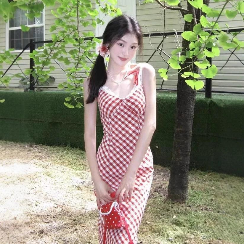 Red plaid dress women s summer French sweet design sense lace splicing v-neck waist holiday suspender skirt S