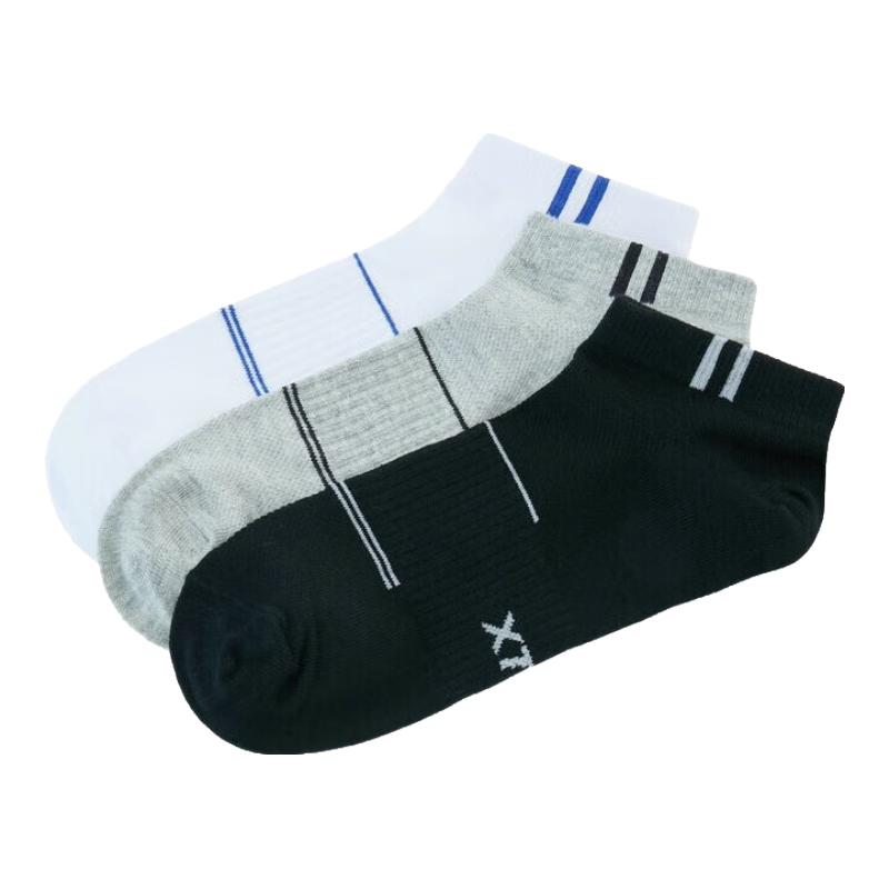 

Xtep Men s 3-Pack Flat Short Sports Socks One Size