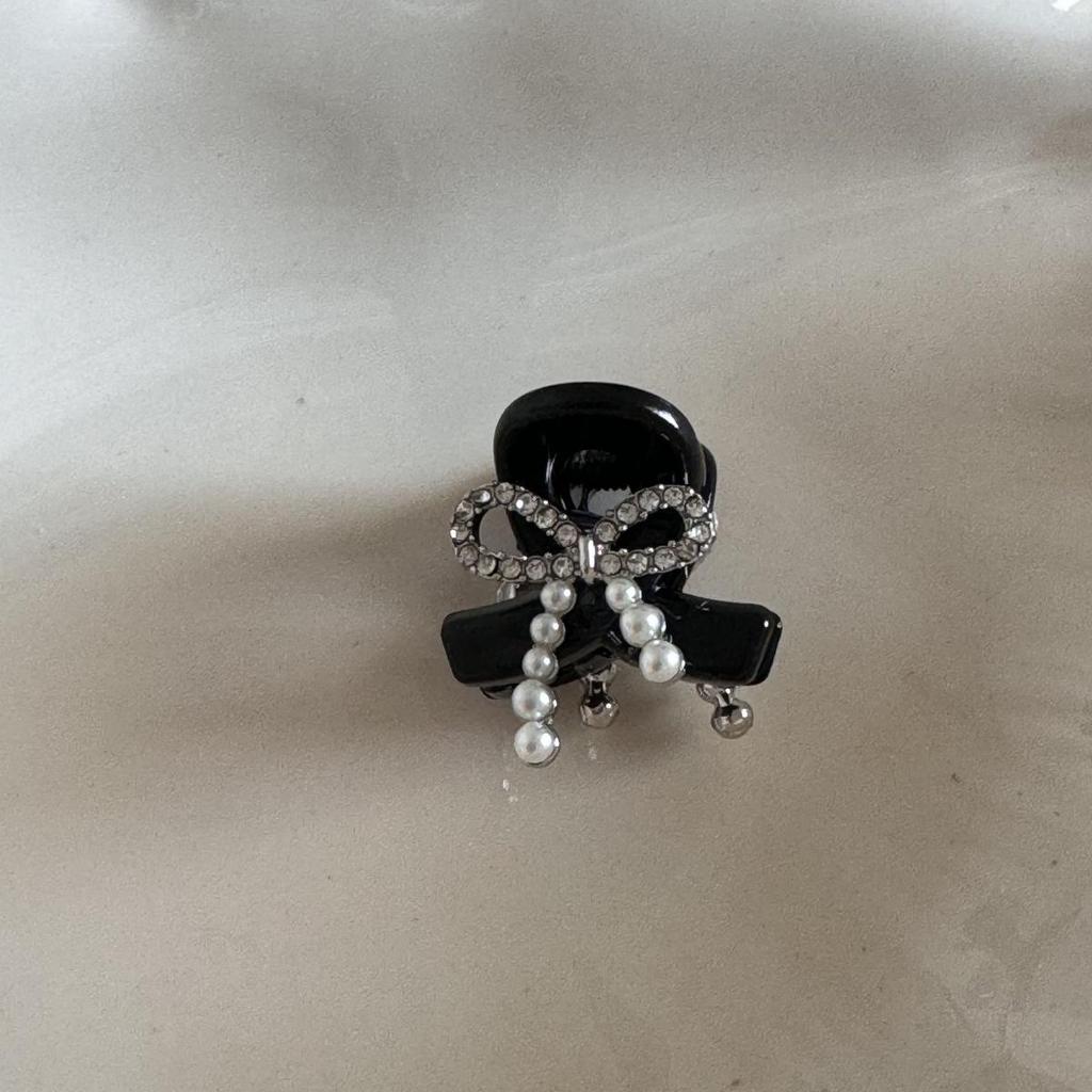 Black Pearl Rhinestone Bow Hair Clip for Bangs and Princess Hairstyles
