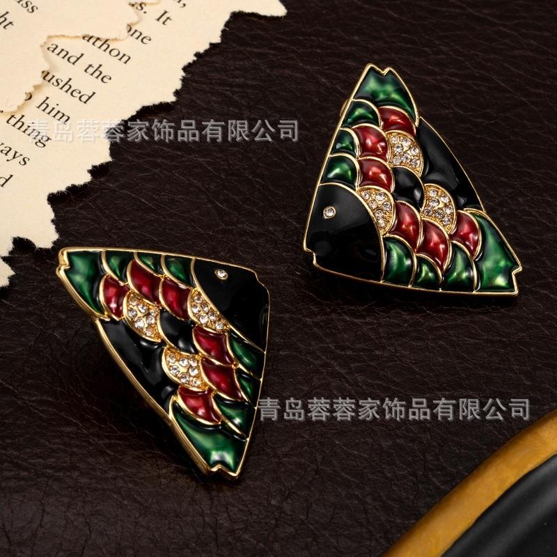 Middle Aged Earrings High Quality Small Fragrance Colorful Treasure Clown Fish High-end Feeling Old Money Style Personalized Antique Jewelry